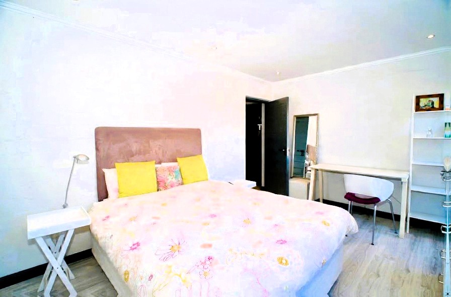 3 Bedroom Property for Sale in Calypso Beach Western Cape